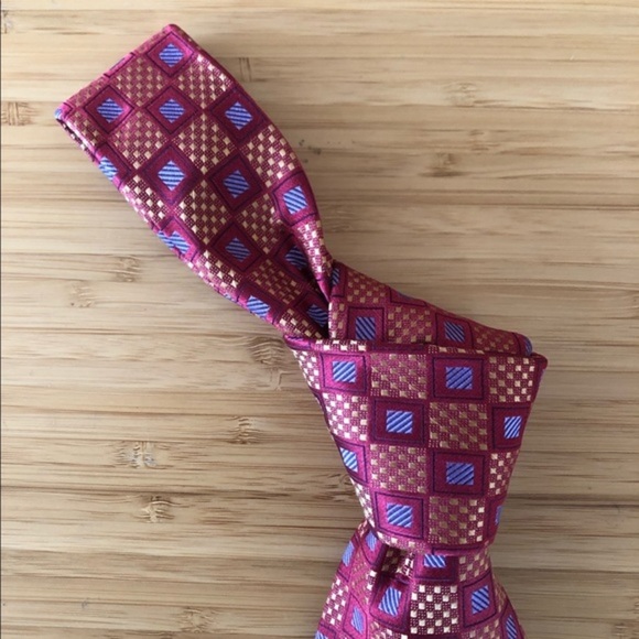 Henry Jacobson Silk Tie In Grapefruit Ruby Red! - Picture 4 of 6